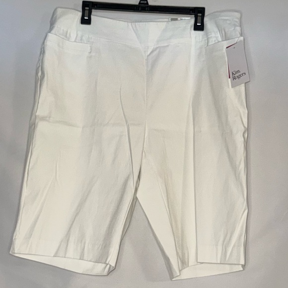 Kim Rogers Pants - Kim Rogers White Millennium Bermuda Shorts w/ Tummy Control | Size 18W | NWT